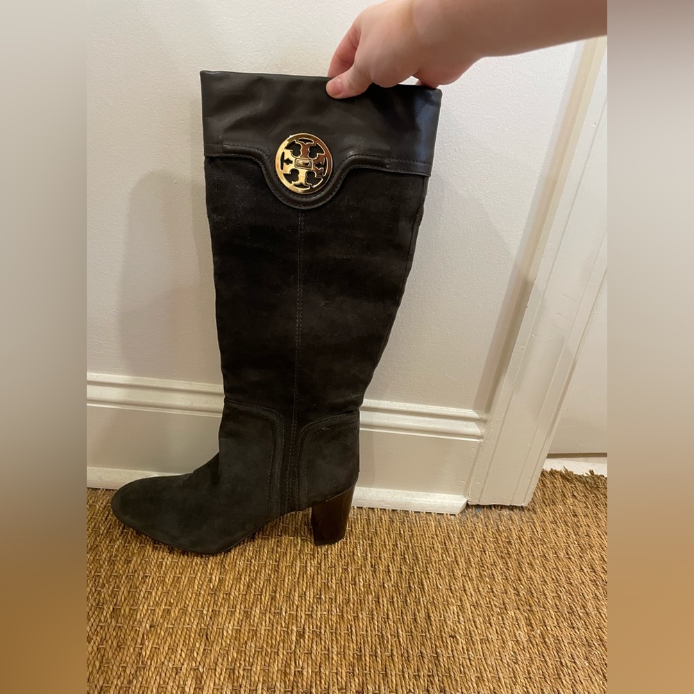 AUTHENTIC TORY BURCH BOOTS